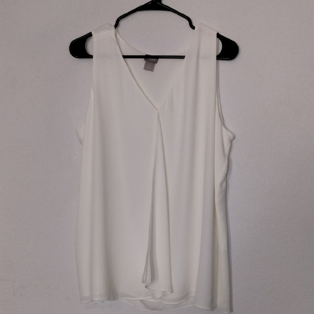 Chico's Cream Sleeveless Pleated Blouse